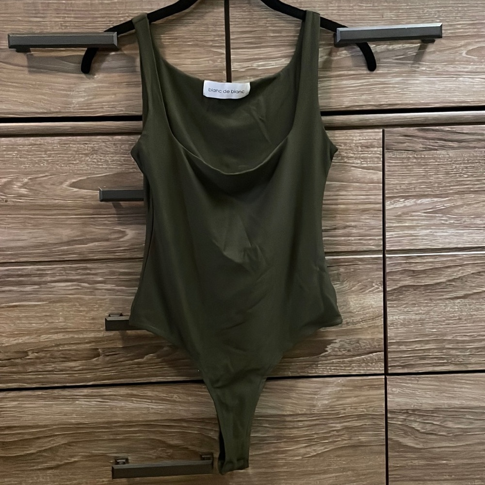 BLANC DE BLANC Square Neck Bodysuit